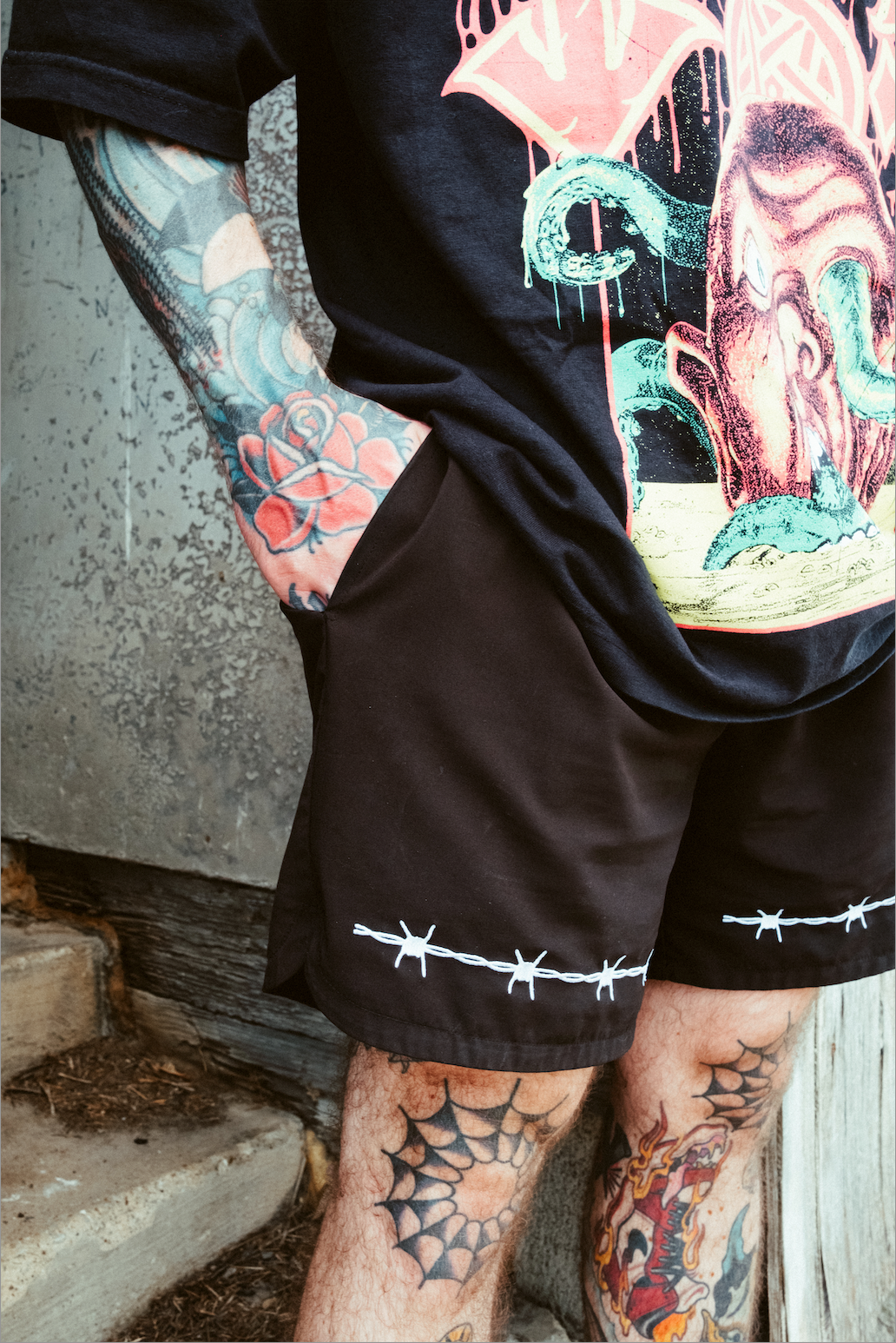BLACK PERFORMANCE STAGE SHORTS