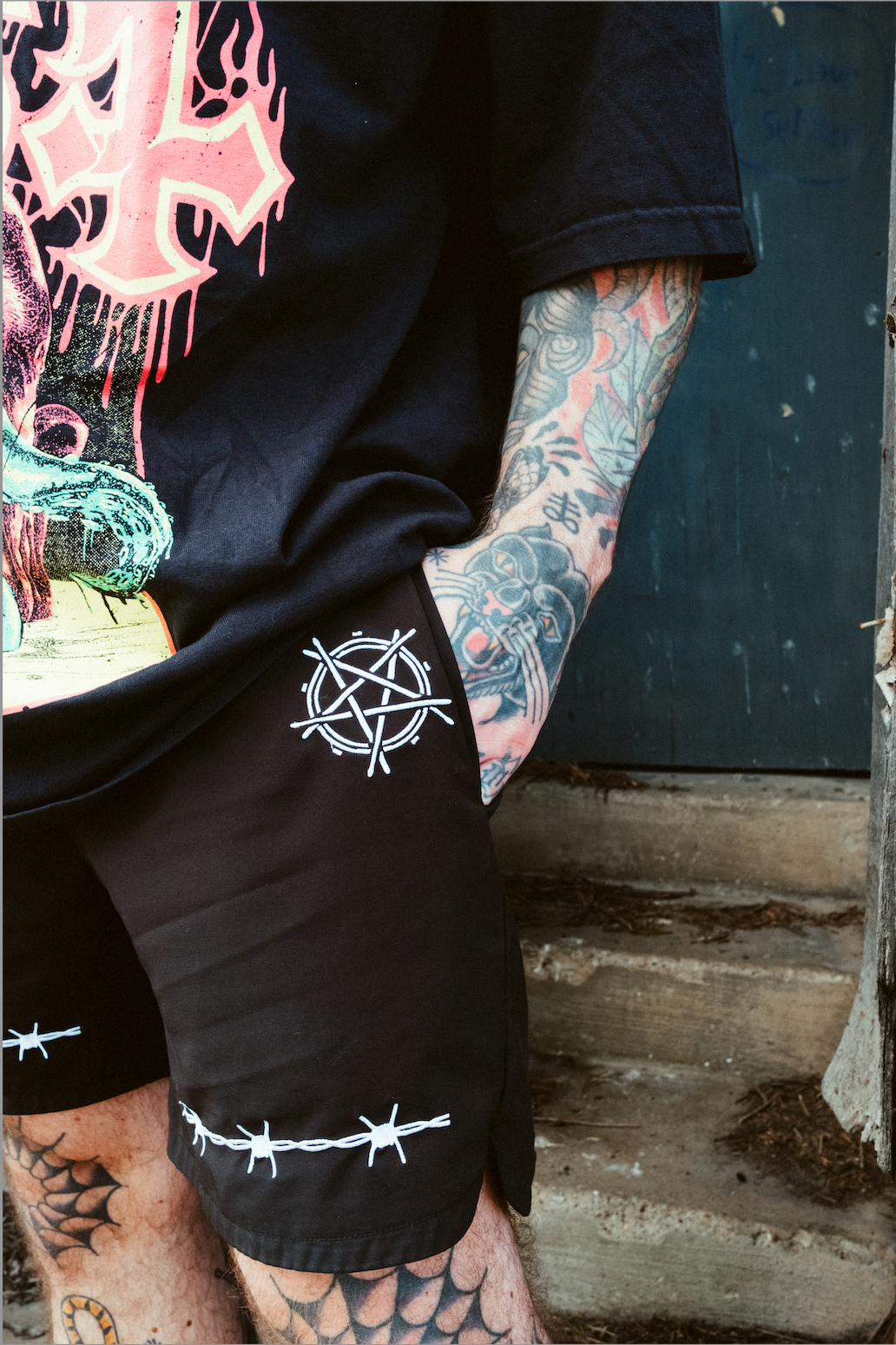 BLACK PERFORMANCE STAGE SHORTS