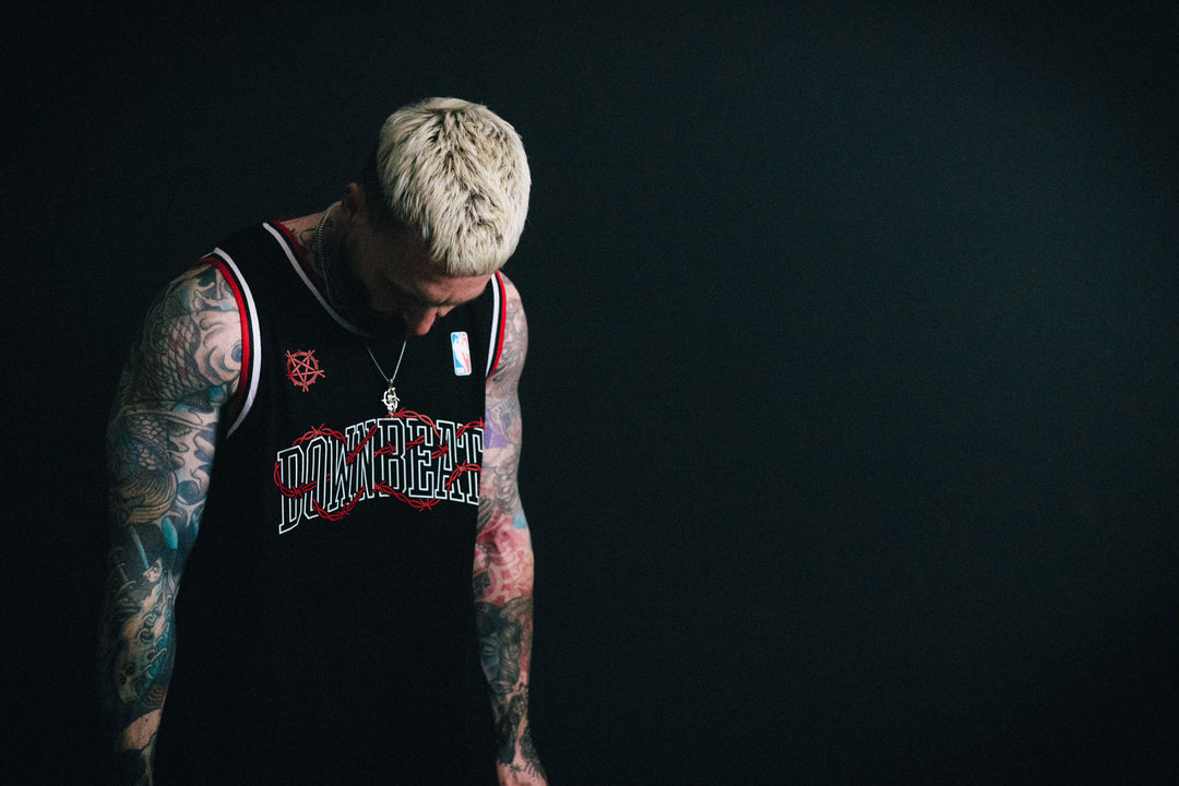VARSITY BARBWIRE BASKETBALL JERSEY (BLACK/RED)